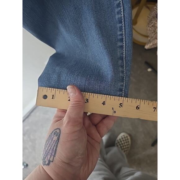 Torrid Jeggings Womens 22R High Rise Tapered Three Buttons HUGE Stretch - Picture 9 of 9